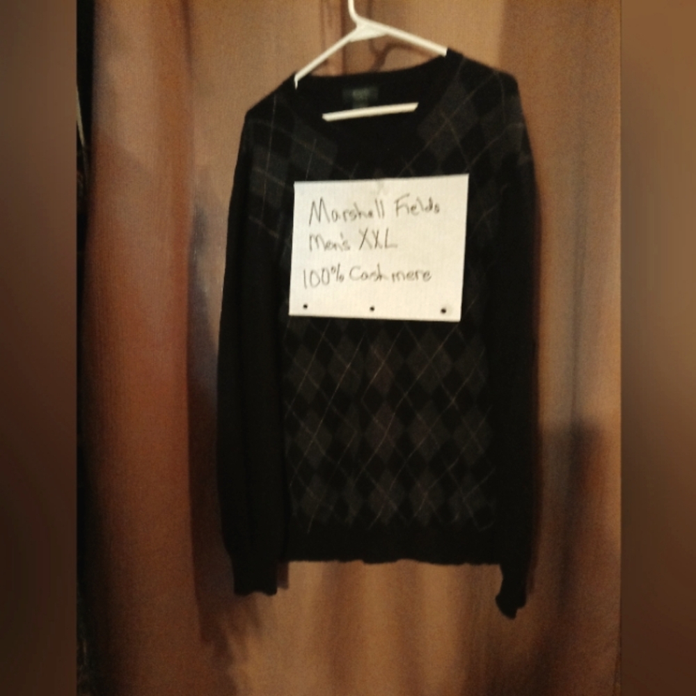 Marshall Fields plaid men's XXL 100% cashmere sweater